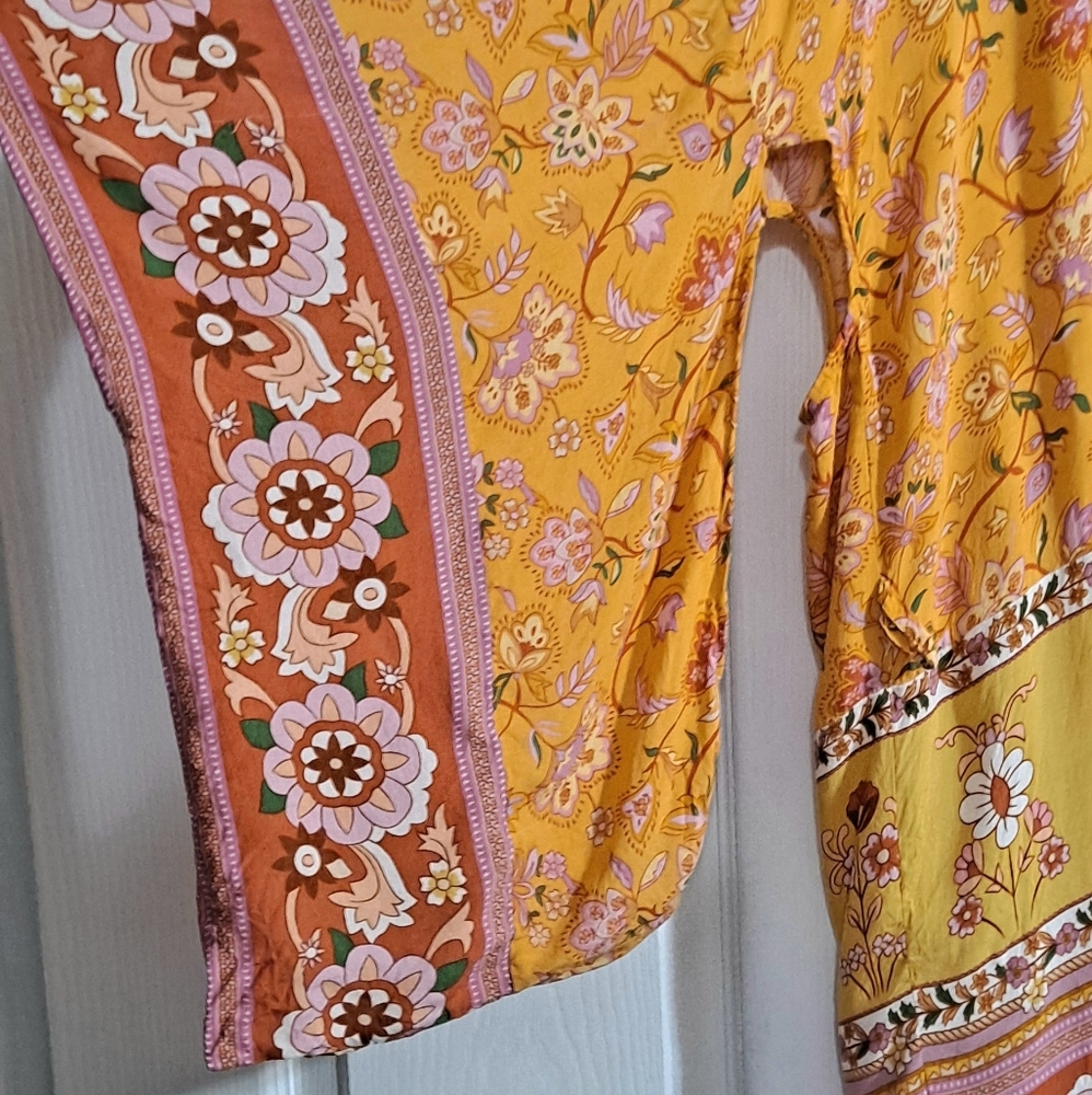Spell Portabello Short Robe - Picture 8 of 13